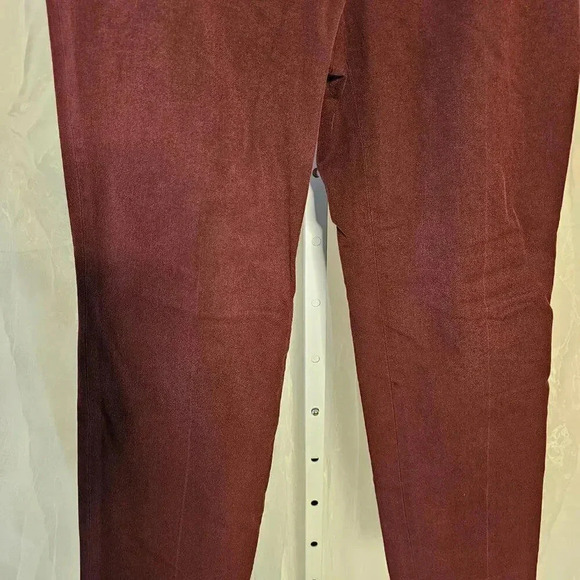 Ann Taylor Loft Petite Julie Straight Pants - Size 4P, Burgundy - Picture 4 of 7